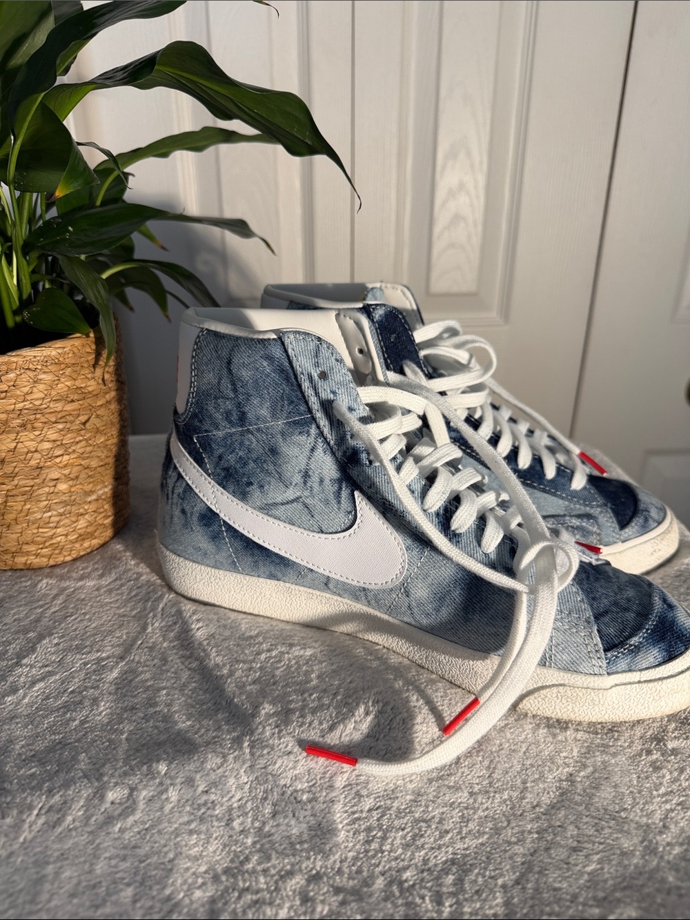 Nike Blazer Mid 77 High-Top Denim Sneakers - Unisex Womens 9.5/Mens 8
